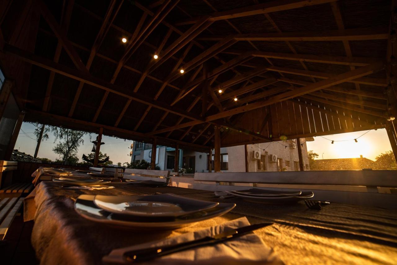 Zen Eco Villa Sfântu Gheorghe Buitenkant foto