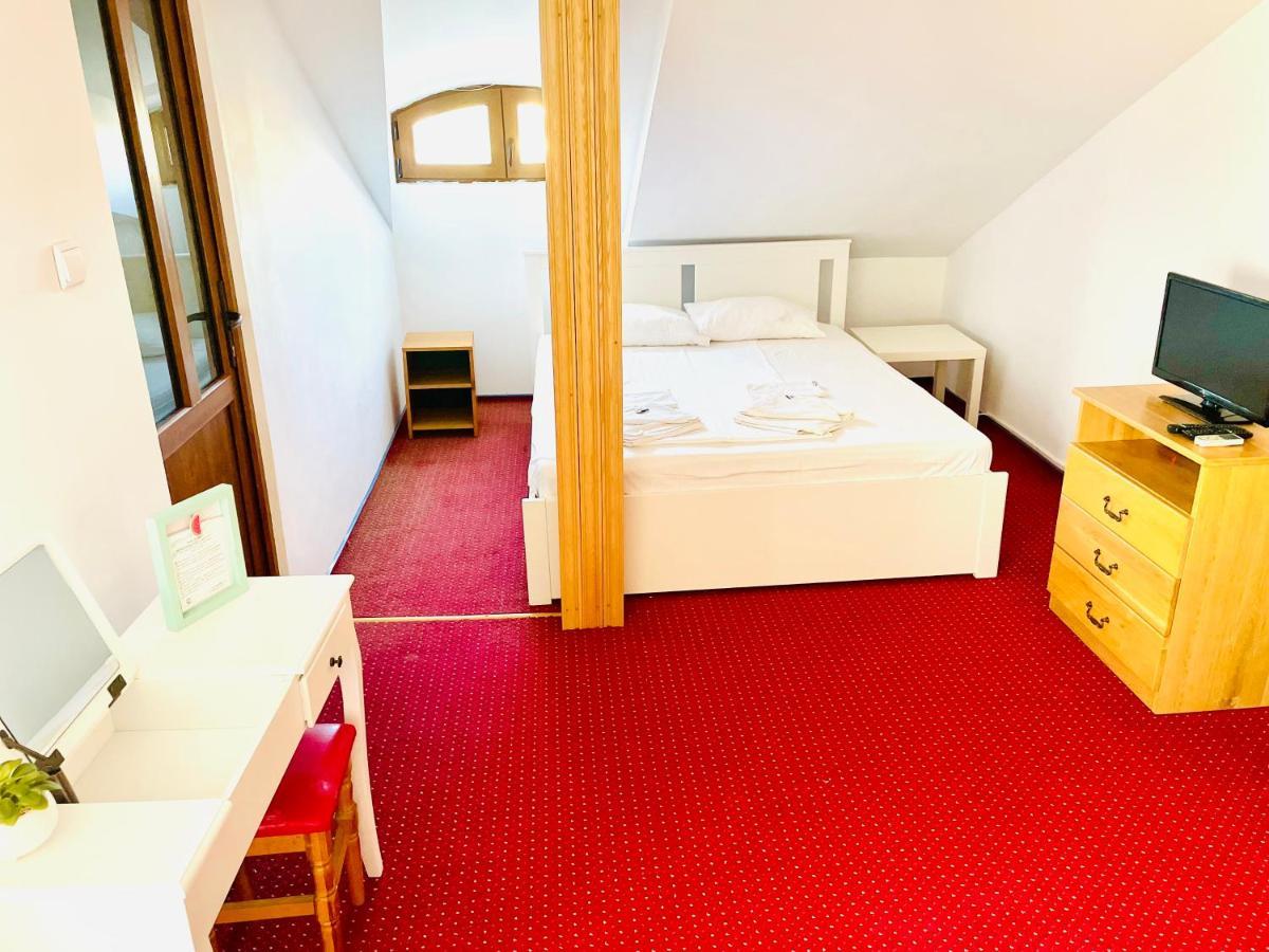 Zen Eco Villa Sfântu Gheorghe Buitenkant foto