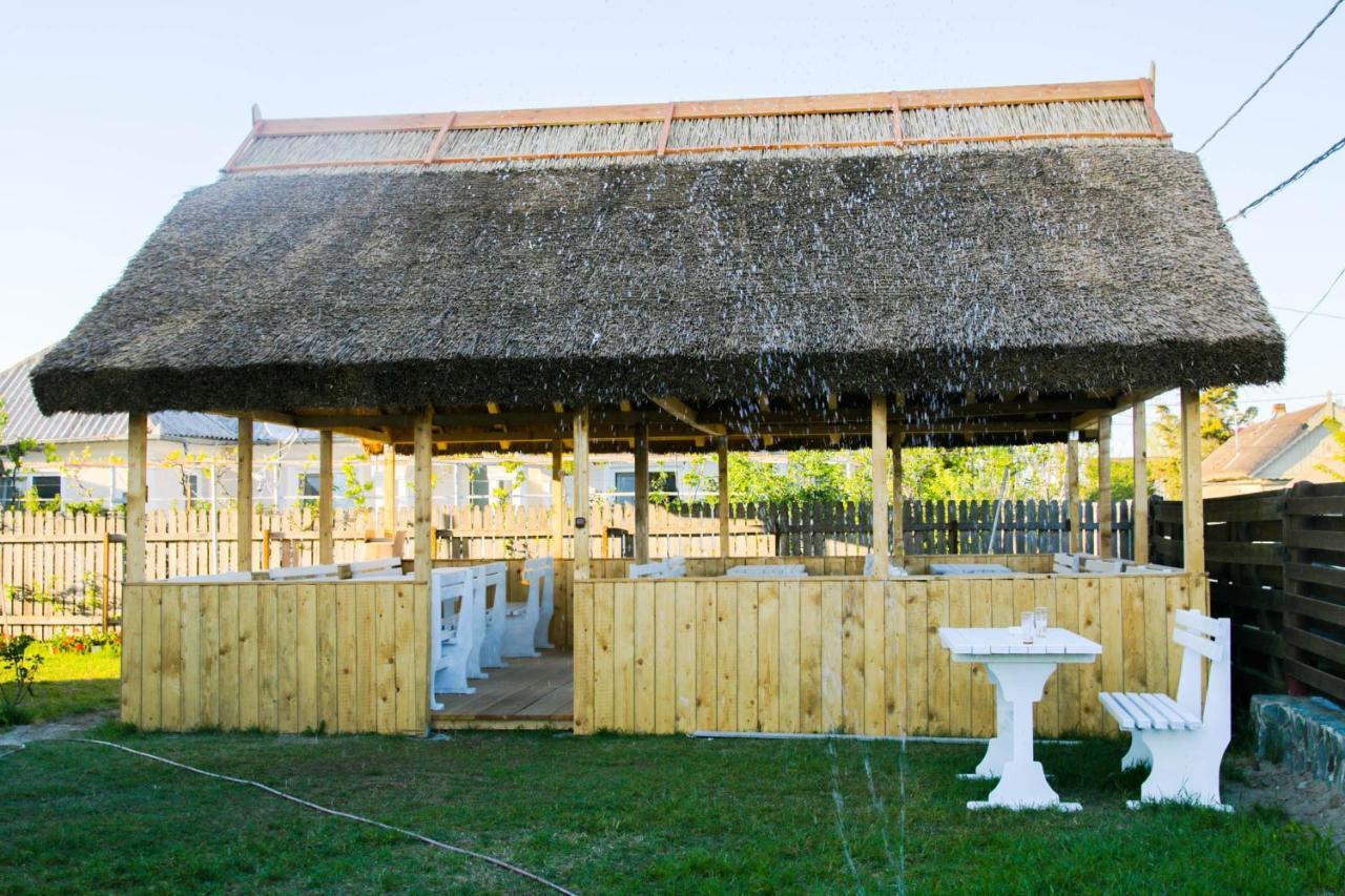 Zen Eco Villa Sfântu Gheorghe Buitenkant foto